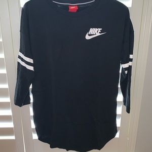 Nike t-shirt